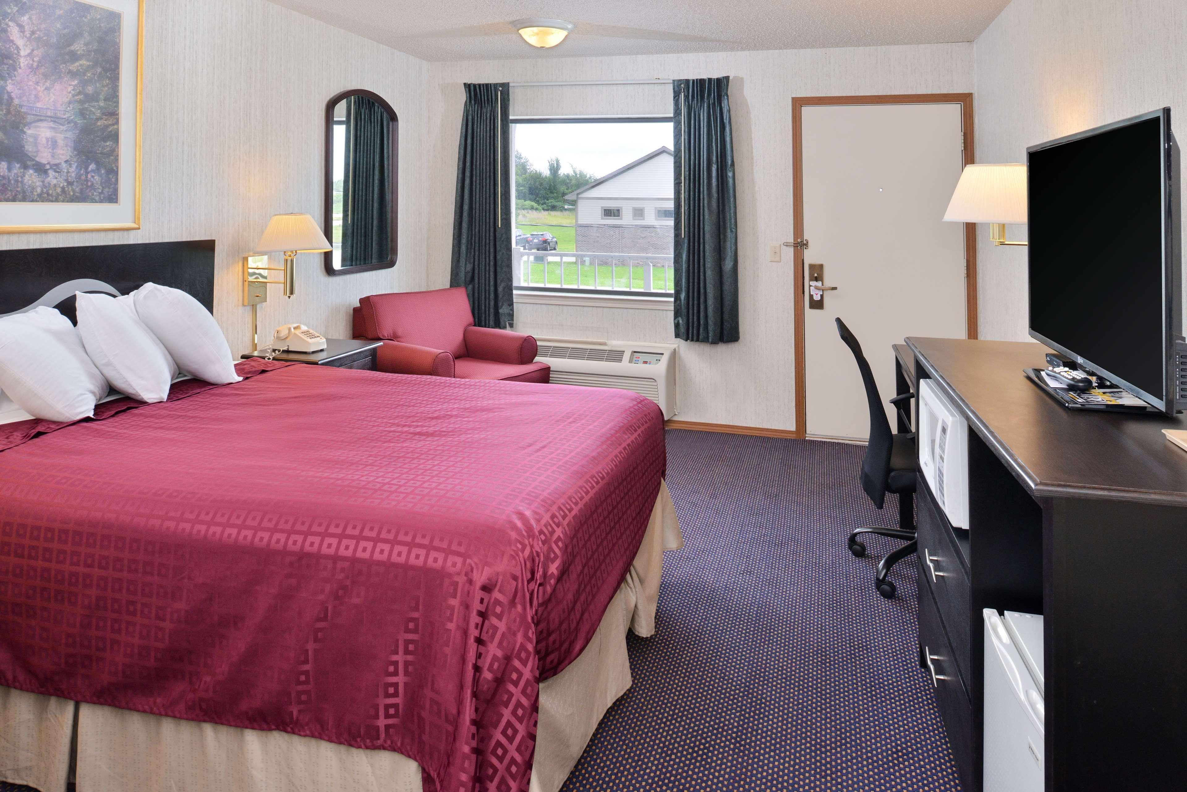 Americas Best Value Inn Knob Noster Buitenkant foto