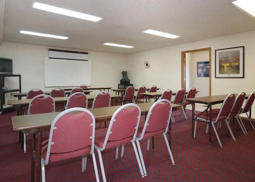 Americas Best Value Inn Knob Noster Faciliteiten foto